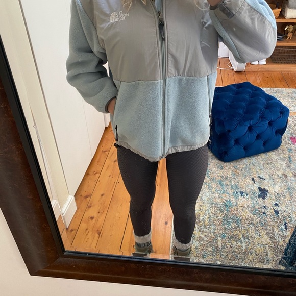 Light blue North Face Fleece - Picture 3 of 4
